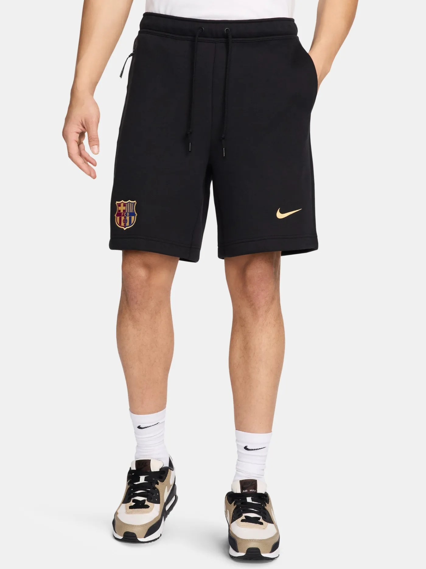 Discount Pantalón corto tech fleece escudo negro Barça Nike Hombre Pantalones Y Shorts