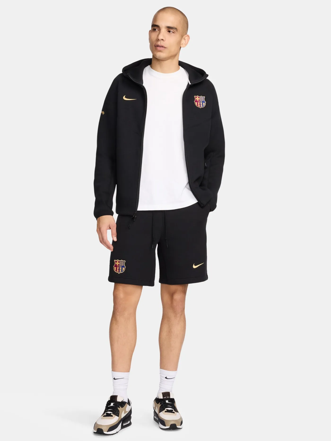 Discount Pantalón corto tech fleece escudo negro Barça Nike Hombre Pantalones Y Shorts